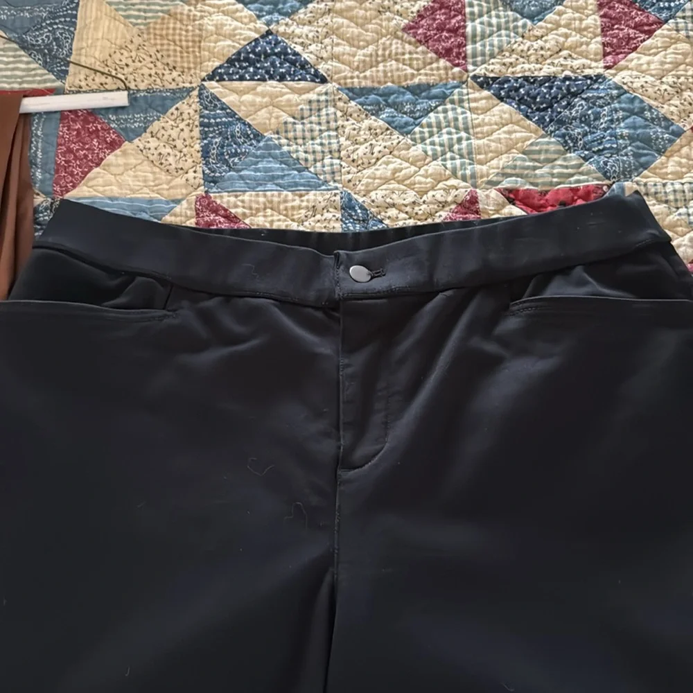 Intro Love the Fit from Dillards pant.  Straight front w/pockets.  Black Size 12 - Picture 2 of 5